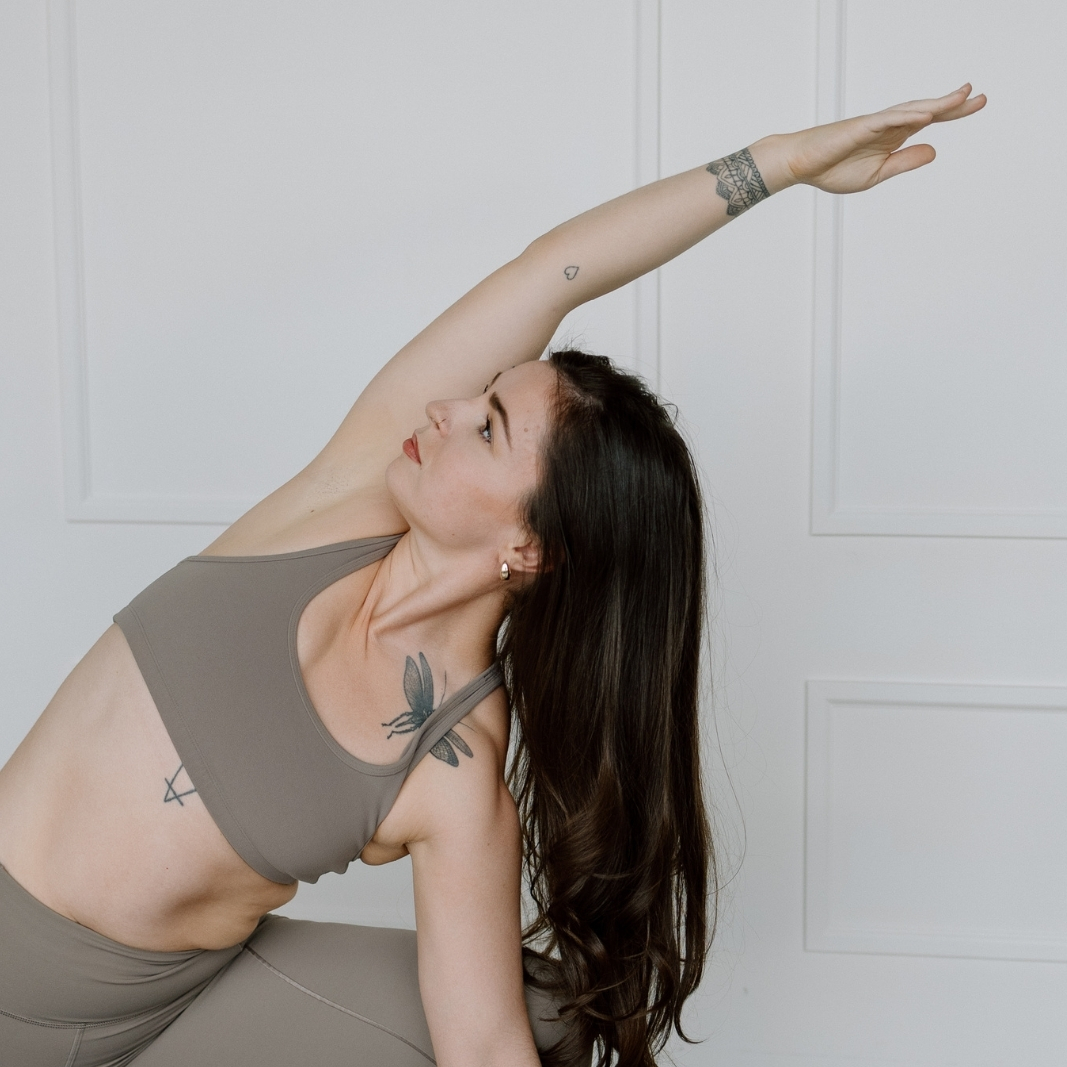 Barre Belle movement for Glow & Flow